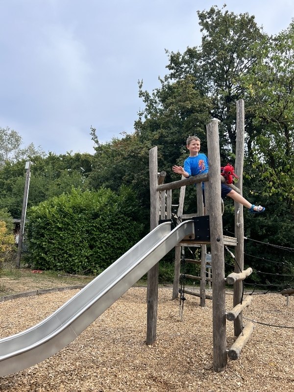 Camping de Lyon kids play area.