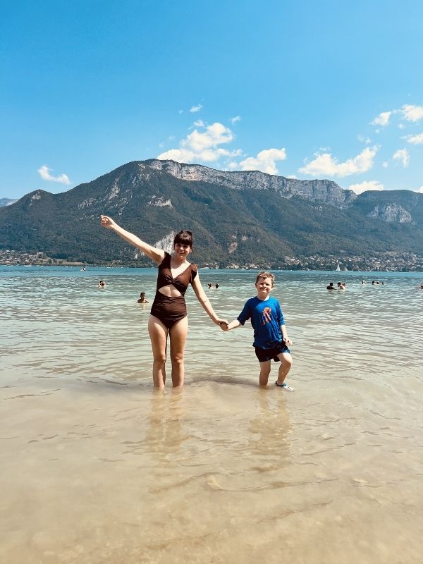 Mum and son in the Lake in Annecy.
